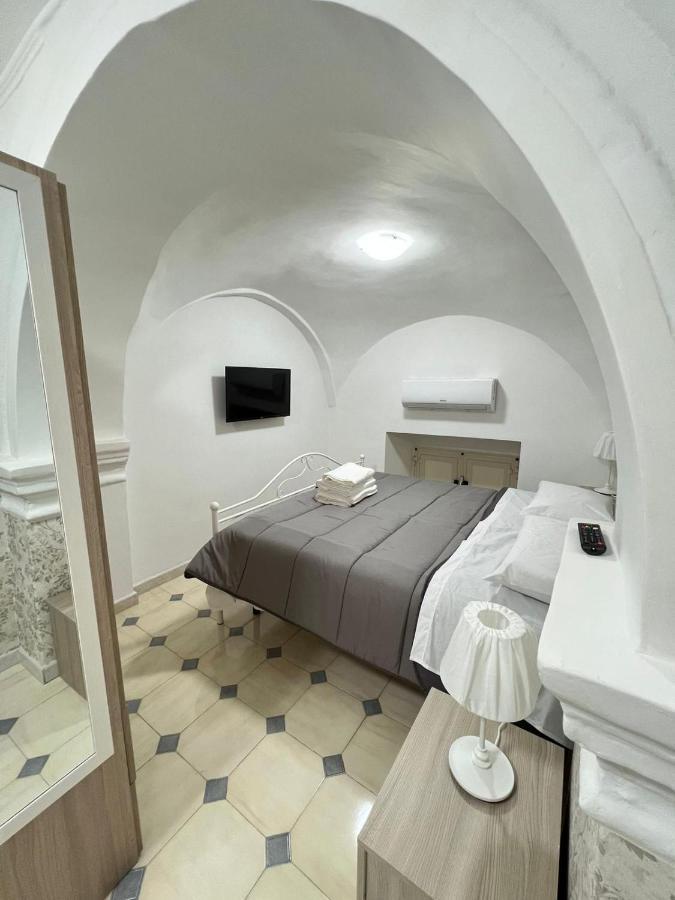 Niko House *